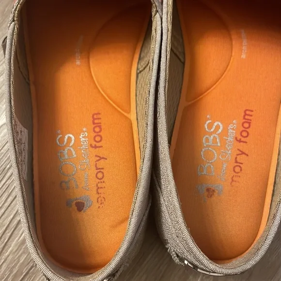 Bob’s Skechers Sz 7.5 - Picture 6 of 7
